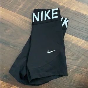 BARELY worn Nike Pro Compression Shorts
